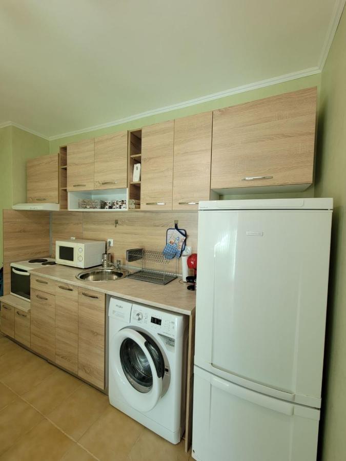 Prista Apartment Ruse Esterno foto