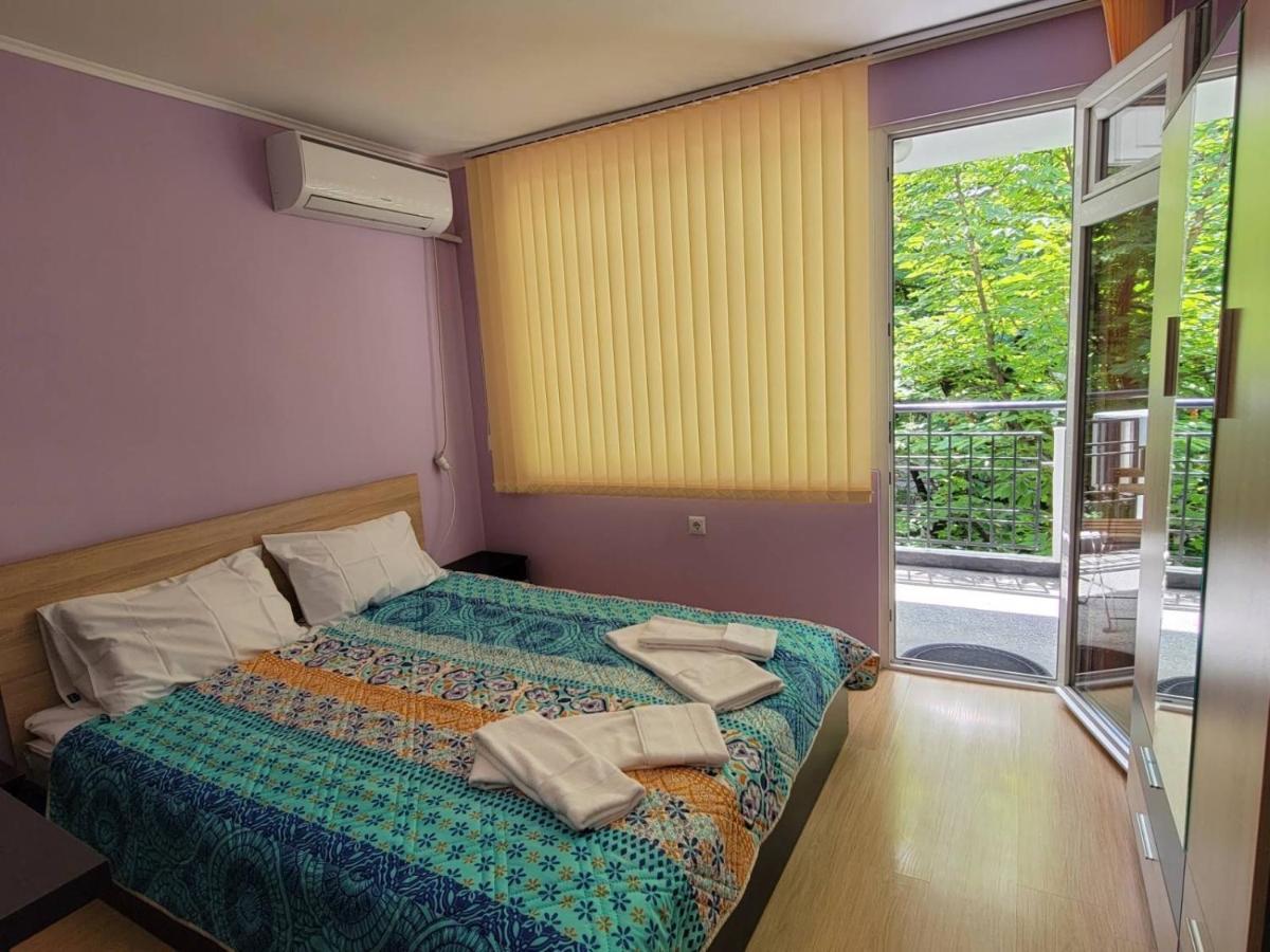 Prista Apartment Ruse Esterno foto
